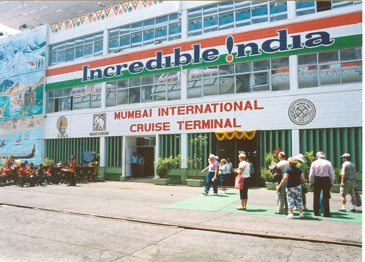 india cruise ship terminal
